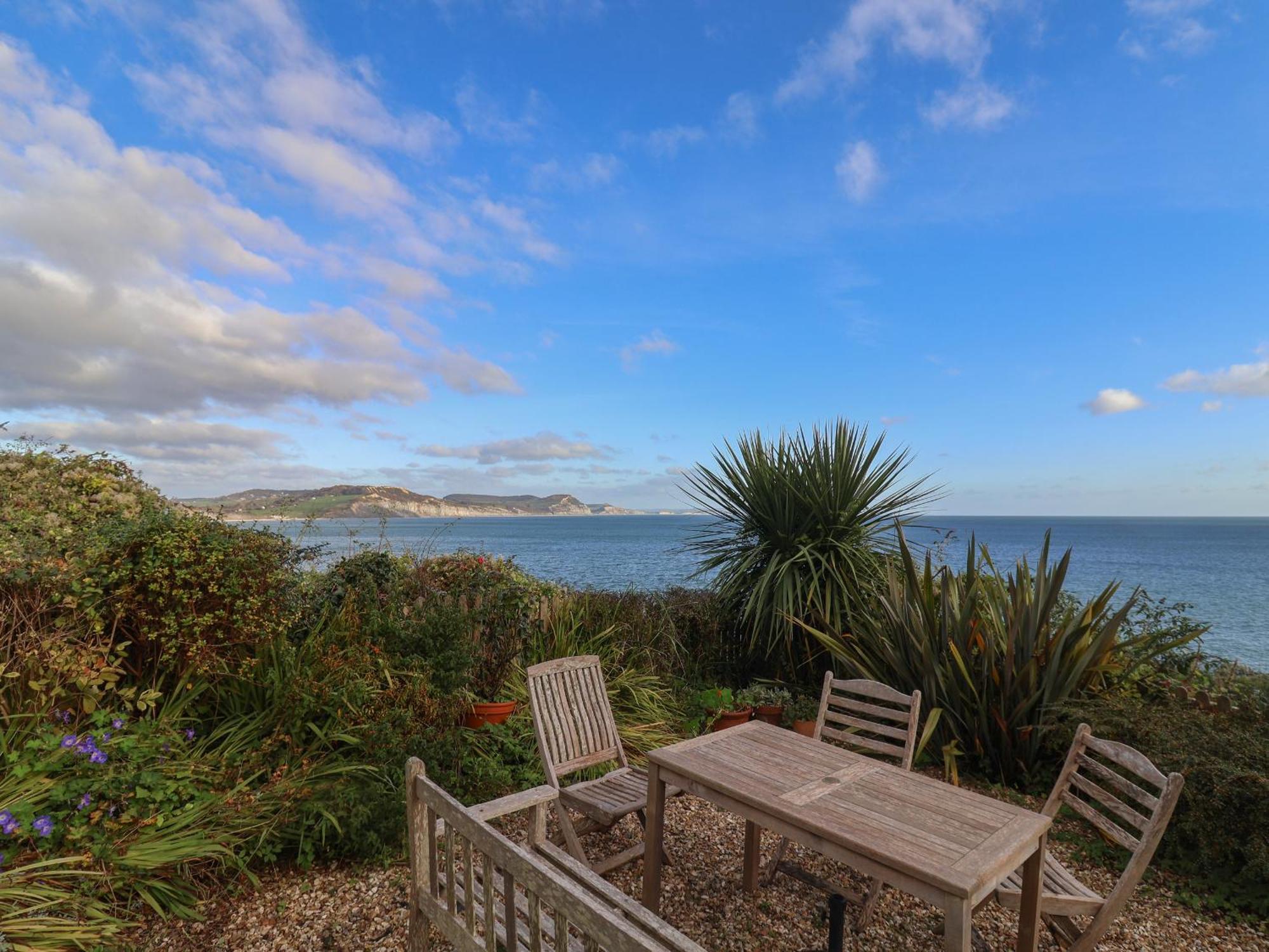 4 East Cliff Villa Lyme Regis Exterior photo